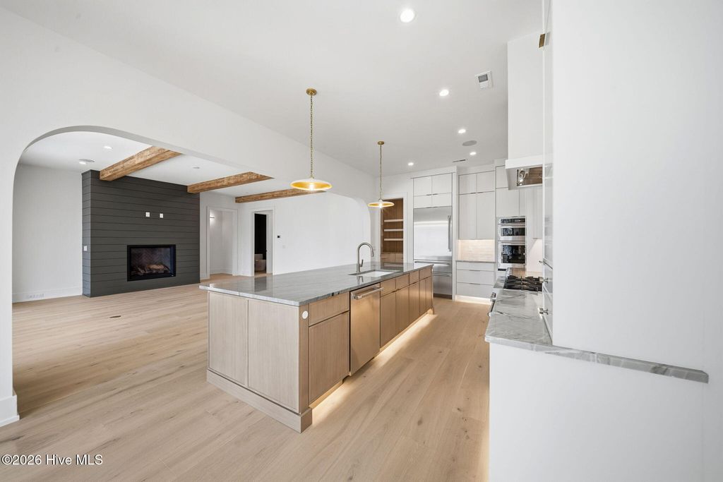 Image 18 of property listing at 108 Dragonfly Lane, Hampstead, NC 28443