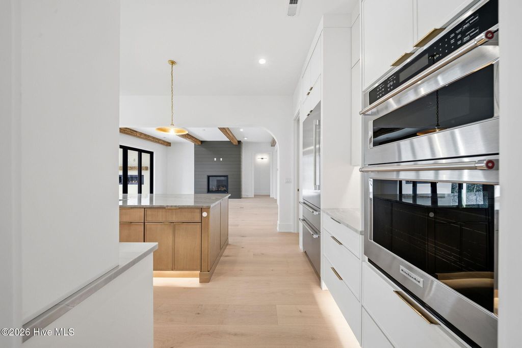 Image 23 of property listing at 108 Dragonfly Lane, Hampstead, NC 28443