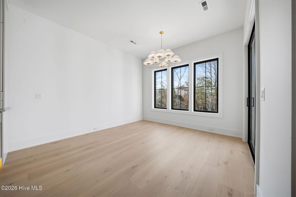 Image 26 of property listing at 108 Dragonfly Lane, Hampstead, NC 28443