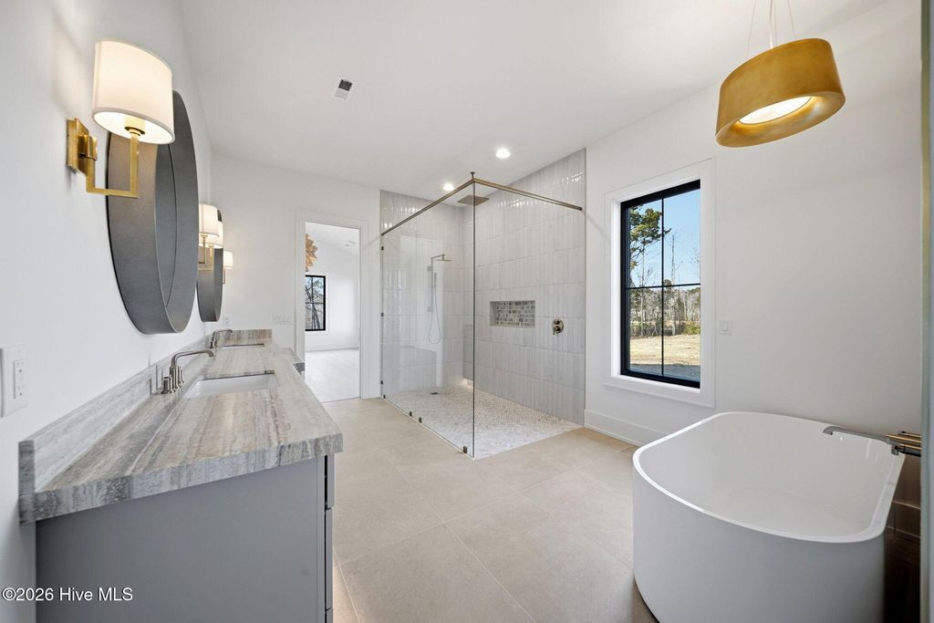 Image 36 of property listing at 108 Dragonfly Lane, Hampstead, NC 28443