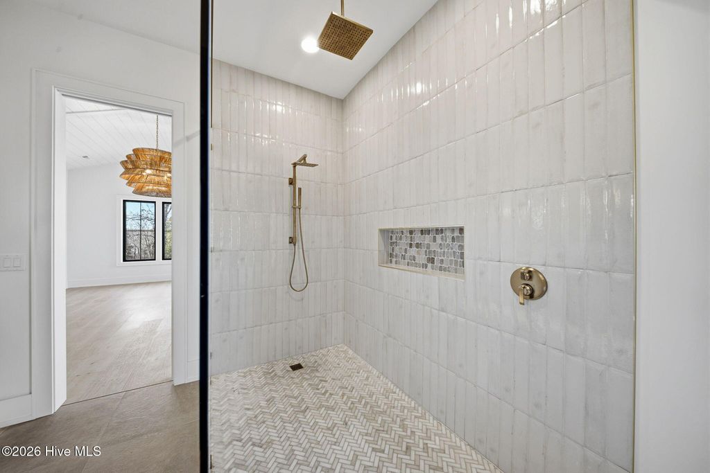 Image 37 of property listing at 108 Dragonfly Lane, Hampstead, NC 28443