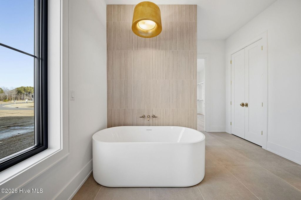 Image 40 of property listing at 108 Dragonfly Lane, Hampstead, NC 28443