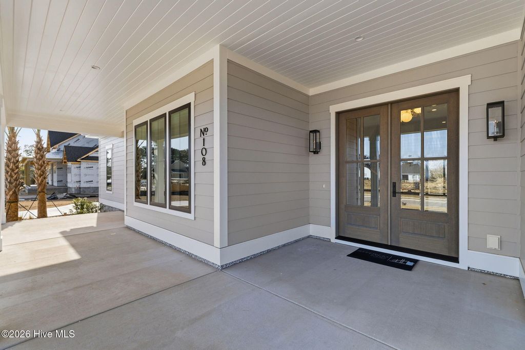 Image 6 of property listing at 108 Dragonfly Lane, Hampstead, NC 28443