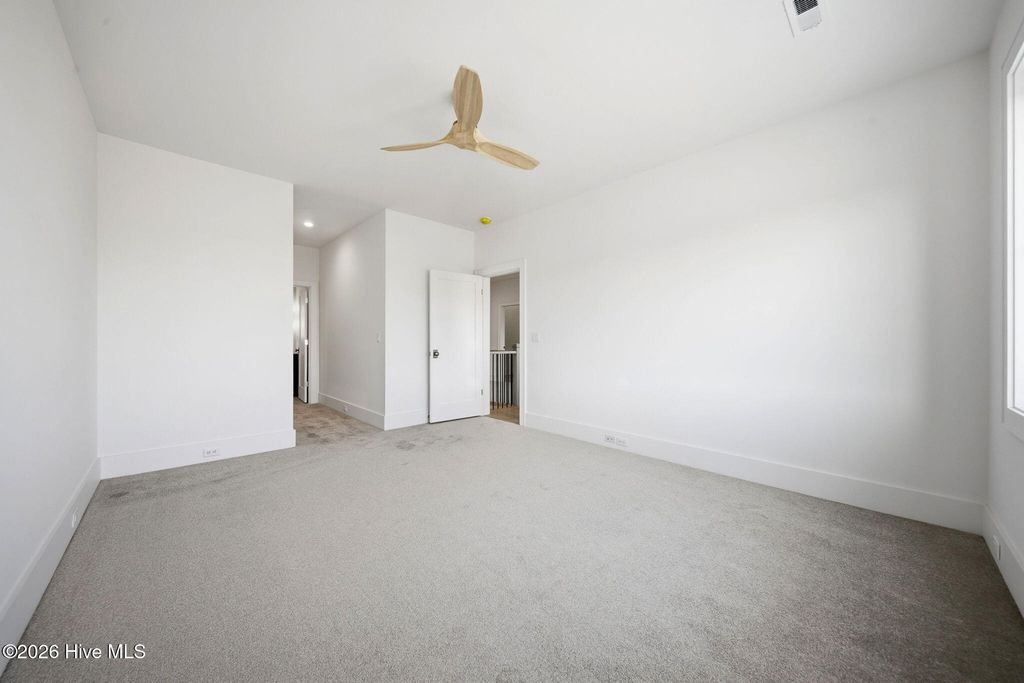 Image 62 of property listing at 108 Dragonfly Lane, Hampstead, NC 28443