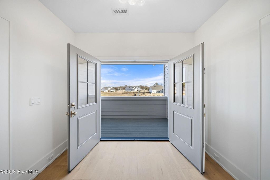 Image 68 of property listing at 108 Dragonfly Lane, Hampstead, NC 28443