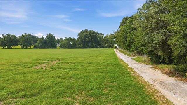 106TH PL, Belleview, FL 34420