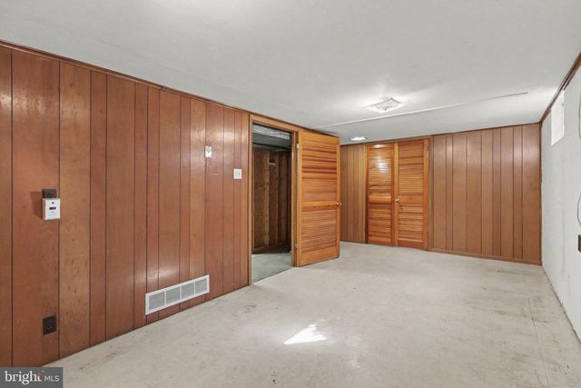 2860 MORNINGSIDE DR, Camp Hill, PA 17011