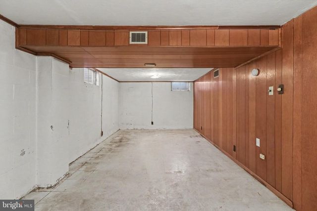 2860 MORNINGSIDE DR, Camp Hill, PA 17011