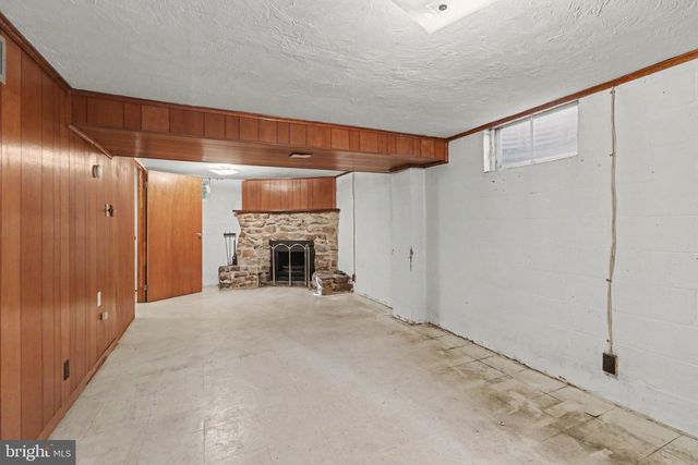 2860 MORNINGSIDE DR, Camp Hill, PA 17011