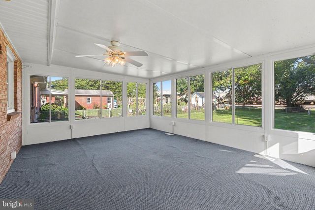 2860 MORNINGSIDE DR, Camp Hill, PA 17011