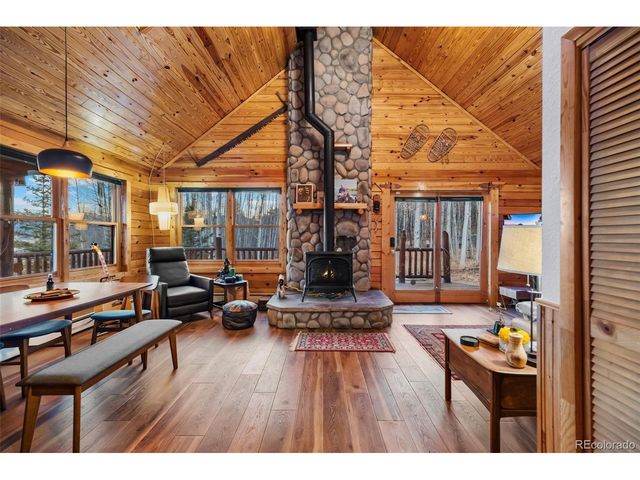 245 Outlaw Ct, Jefferson, CO 80456