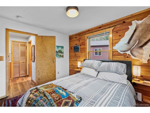 245 Outlaw Ct, Jefferson, CO 80456