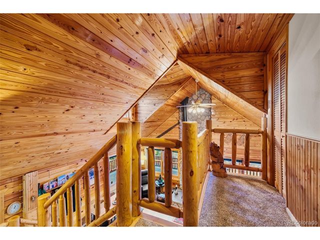 245 Outlaw Ct, Jefferson, CO 80456
