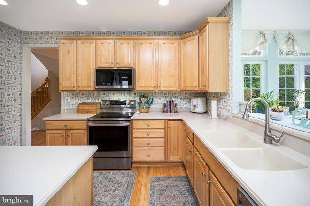 5954 PARSONS LN, King George, VA 22485