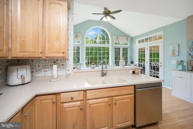 5954 PARSONS LN, King George, VA 22485