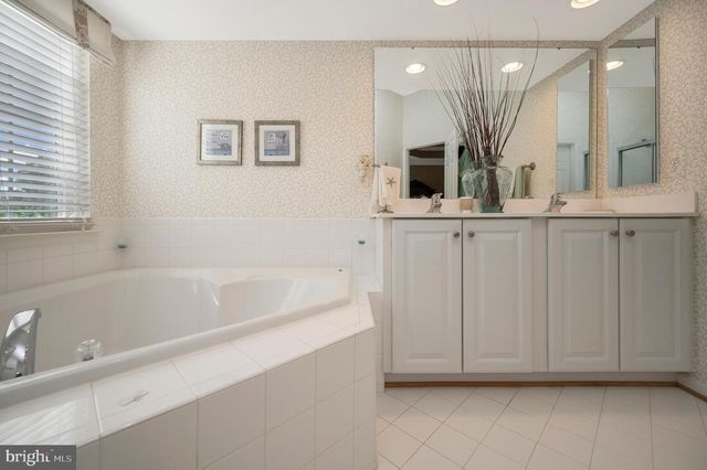 5954 PARSONS LN, King George, VA 22485