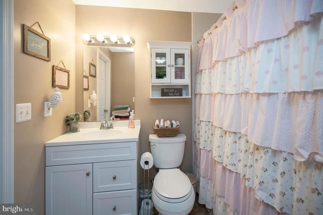 5954 PARSONS LN, King George, VA 22485