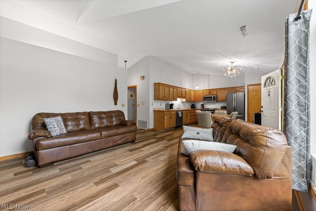 808 Ryan Road Apt 14, Medina, OH 44256