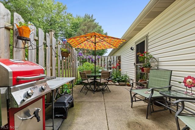 808 Ryan Road Apt 14, Medina, OH 44256