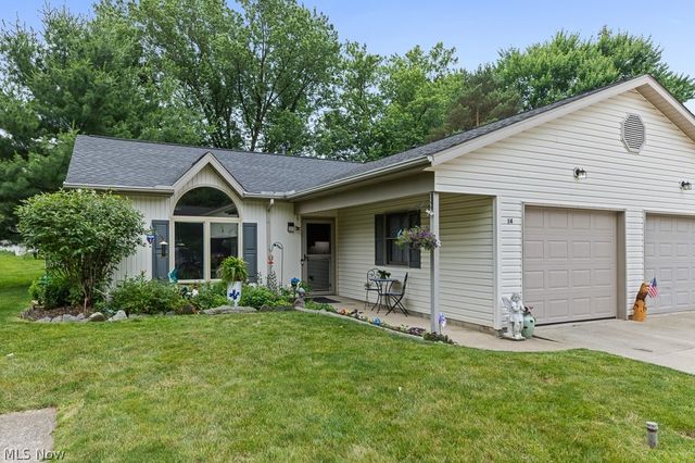 808 Ryan Road Apt 14, Medina, OH 44256