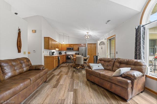 808 Ryan Road Apt 14, Medina, OH 44256