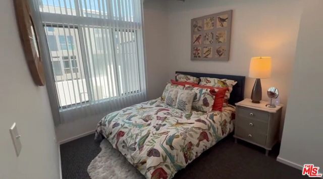 4151 Redwood Avenue 211, Los Angeles, CA 90066