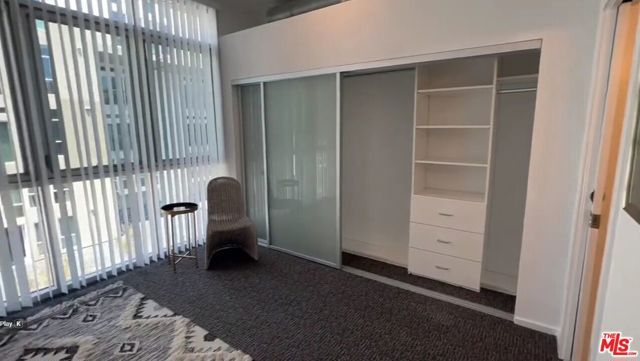4151 Redwood Avenue 211, Los Angeles, CA 90066
