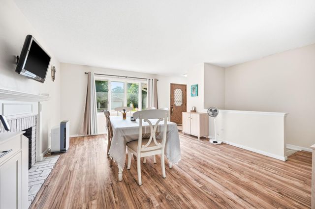 717 6th Avenue S, Hopkins, MN 55343