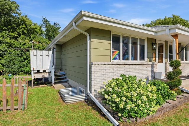 717 6th Avenue S, Hopkins, MN 55343