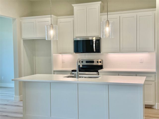1021 Sabrina Court, Weatherford, TX 76085