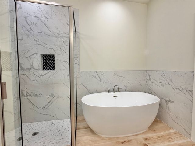 1021 Sabrina Court, Weatherford, TX 76085