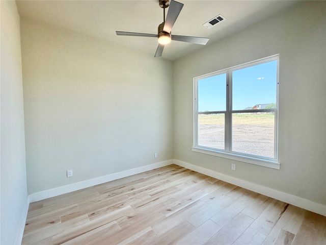 1021 Sabrina Court, Weatherford, TX 76085