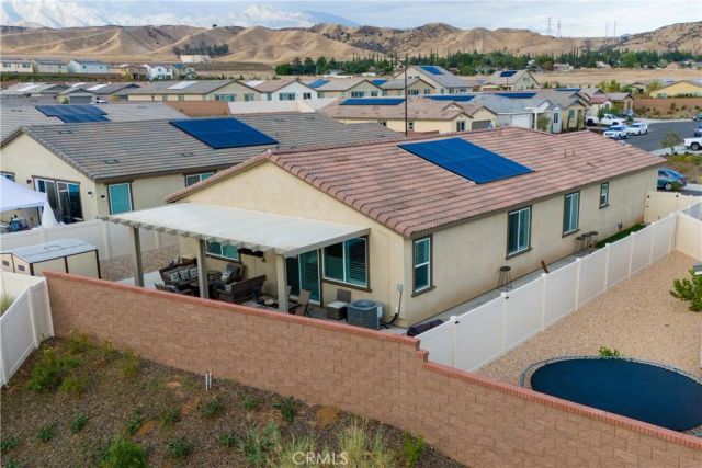 1749 Oleander, Banning, CA 92220