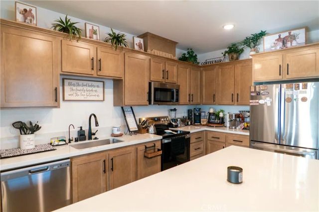 1749 Oleander, Banning, CA 92220