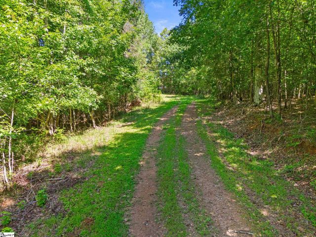 388 Mountain Creek Road, Honea Path, SC 29654