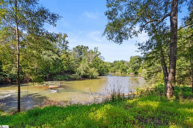 388 Mountain Creek Road, Honea Path, SC 29654