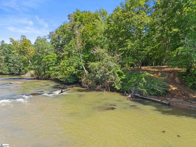 388 Mountain Creek Road, Honea Path, SC 29654