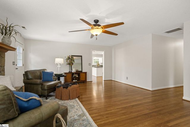 388 Mountain Creek Road, Honea Path, SC 29654