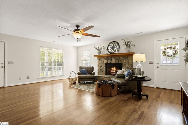 388 Mountain Creek Road, Honea Path, SC 29654