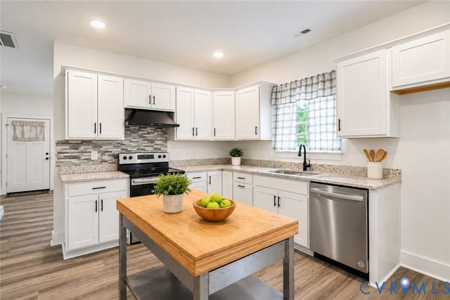 3021 New Kent Hwy, Quinton, VA 23141