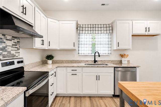 3021 New Kent Hwy, Quinton, VA 23141