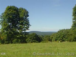 10 Candace Court, New Milford, CT 06776