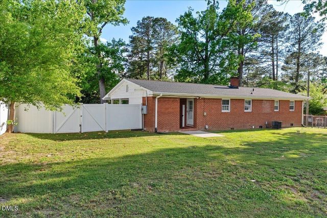 114 Edgewood Drive, Louisburg, NC 27549