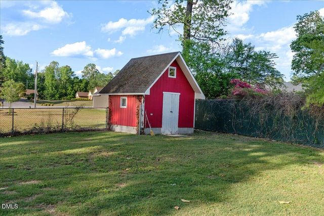 114 Edgewood Drive, Louisburg, NC 27549