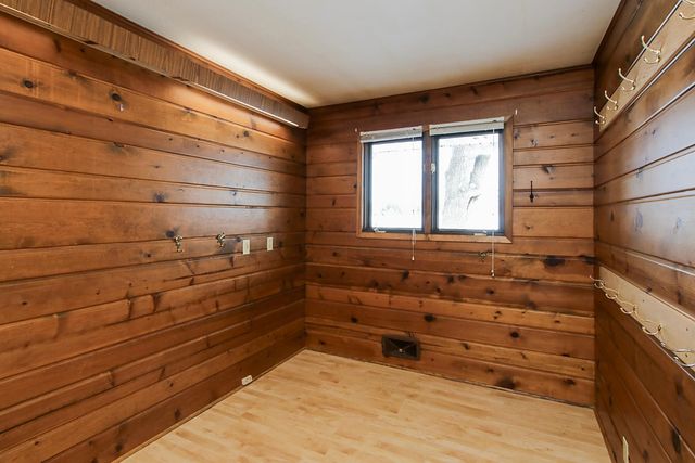 1020 Roberts Road SW, Hutchinson, MN 55350