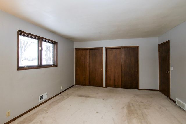 1020 Roberts Road SW, Hutchinson, MN 55350