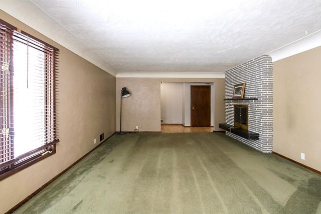 1020 Roberts Road SW, Hutchinson, MN 55350