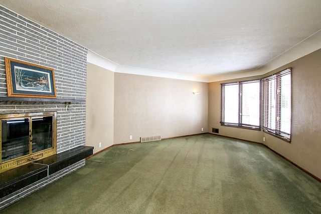 1020 Roberts Road SW, Hutchinson, MN 55350