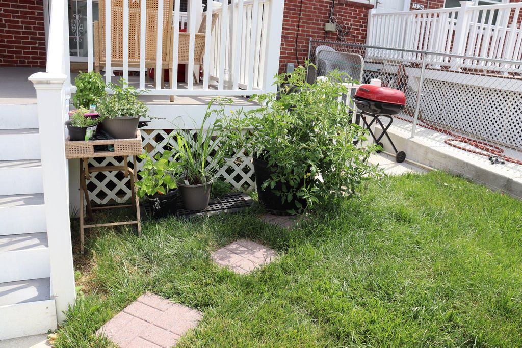 Image 13 of property listing at 1328 CEDARCROFT RD, Baltimore, MD 21239