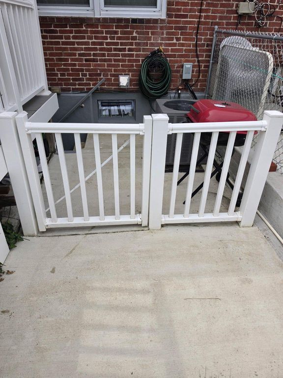 Image 36 of property listing at 1328 CEDARCROFT RD, Baltimore, MD 21239